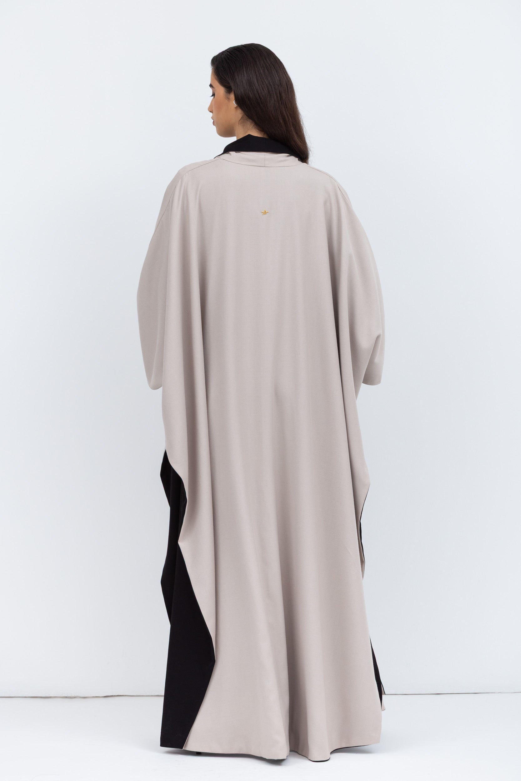 Reversible Shawl Abaya in Black Mauve