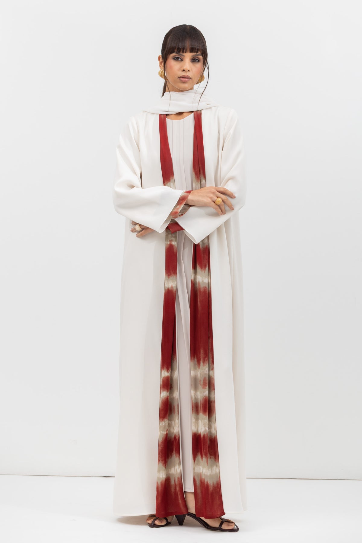 Fluid Shawl Lapel Abaya in Ivory and Red