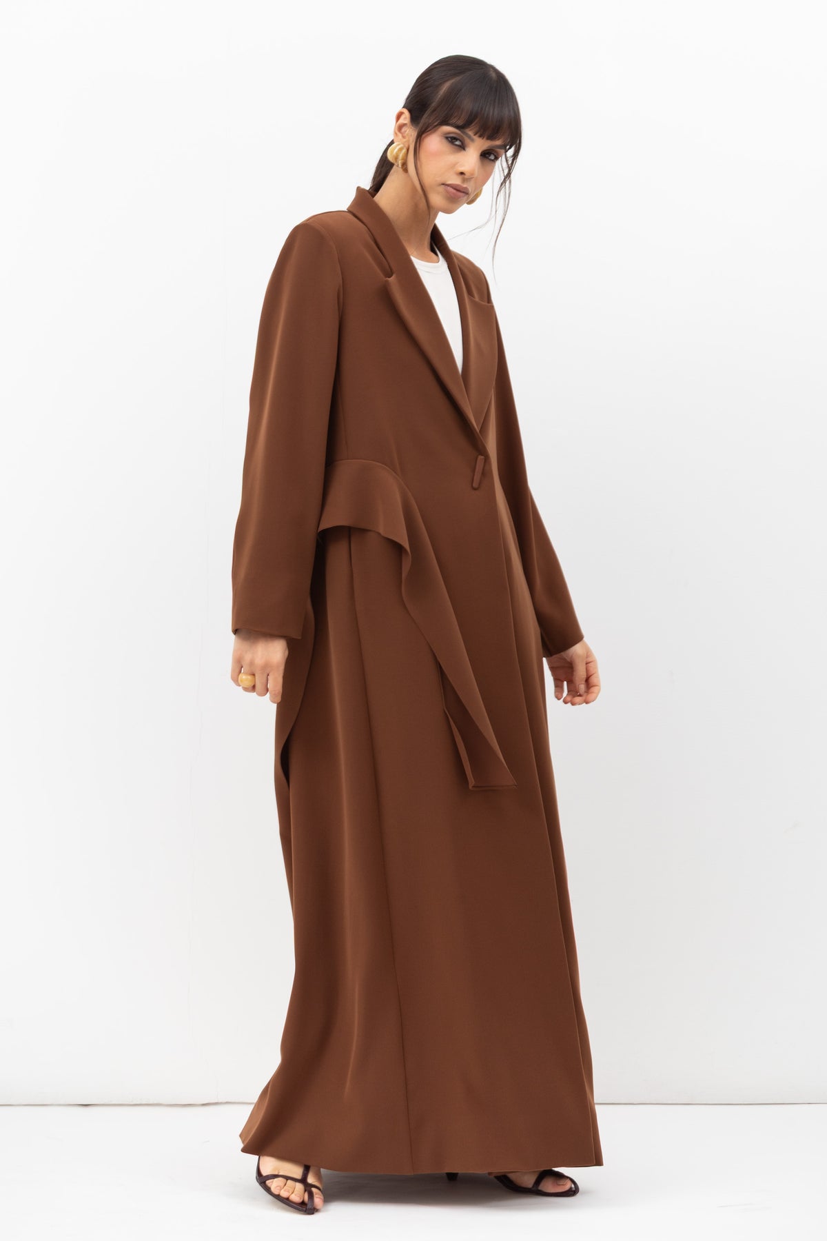 Tuxedo Abaya with Sash in Brown