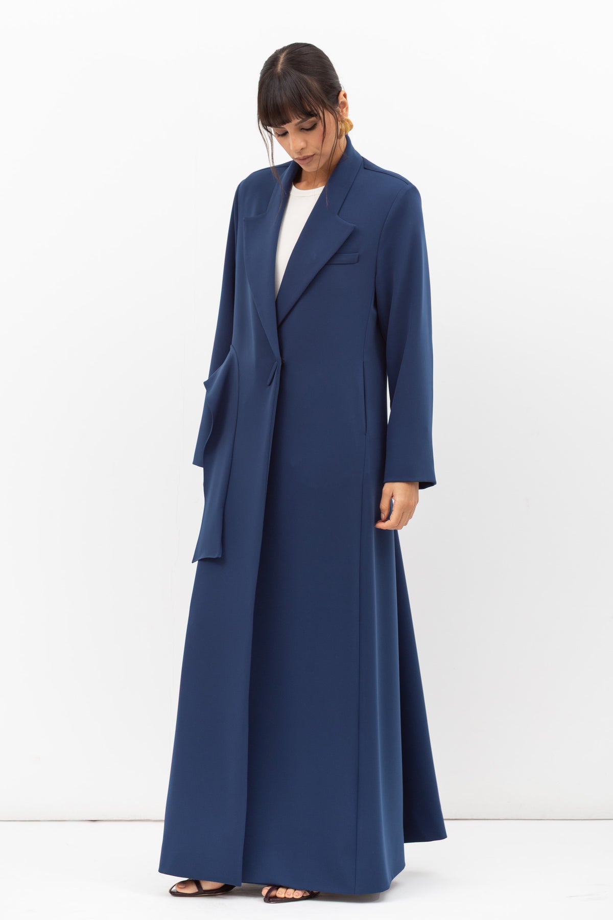 Tuxedo Abaya with Sash in Blue