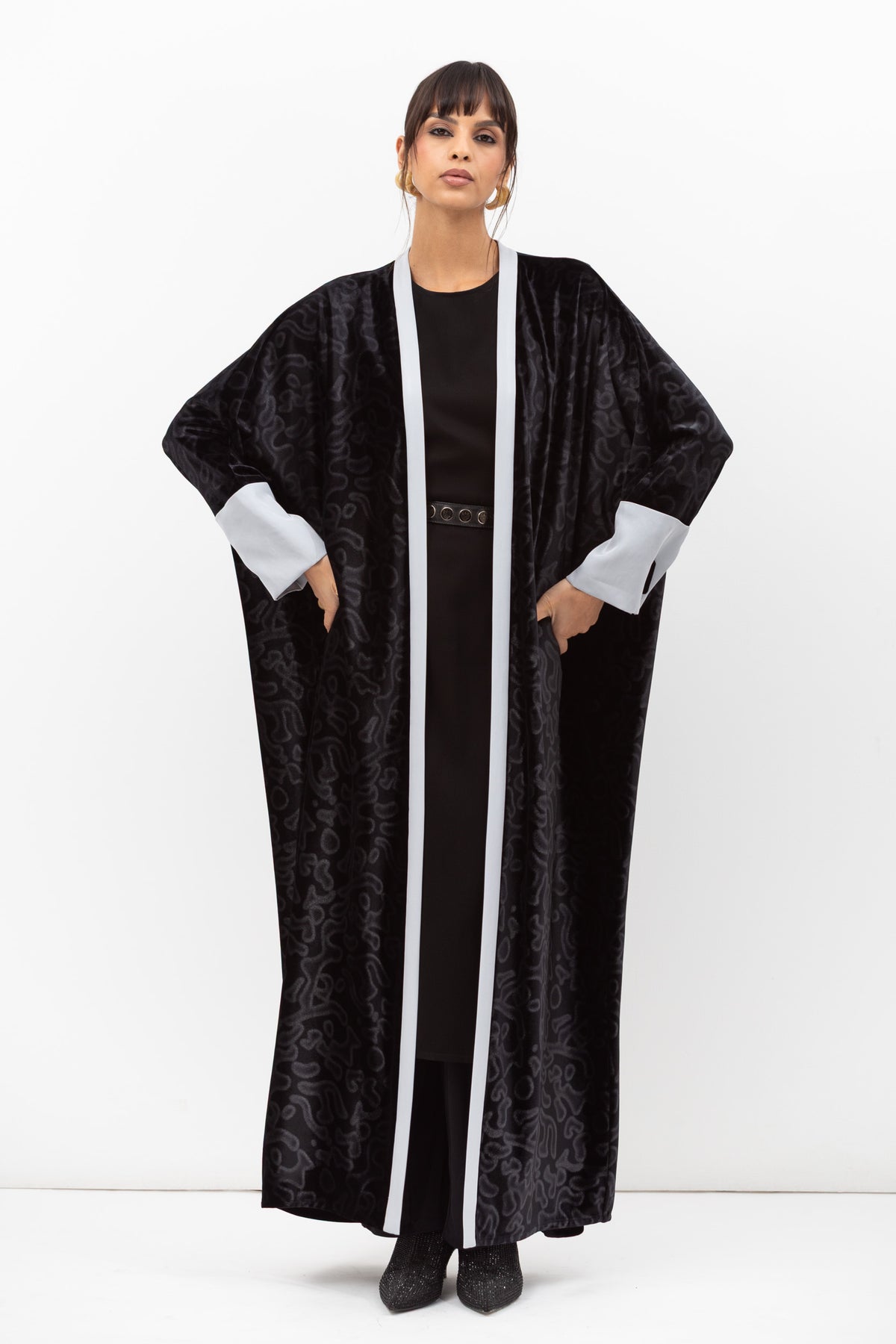 Velvet Butterfly Abaya in Printed Grey Black