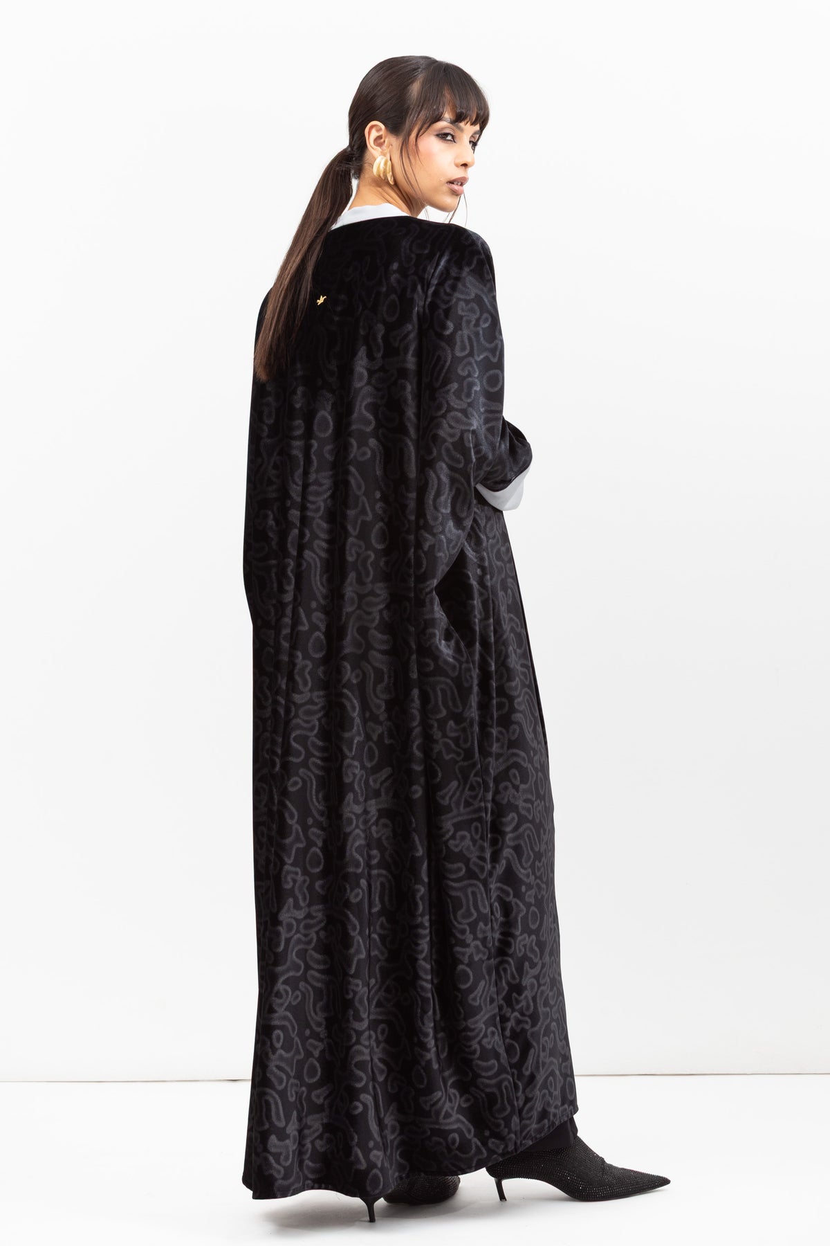 Velvet Butterfly Abaya in Printed Grey Black