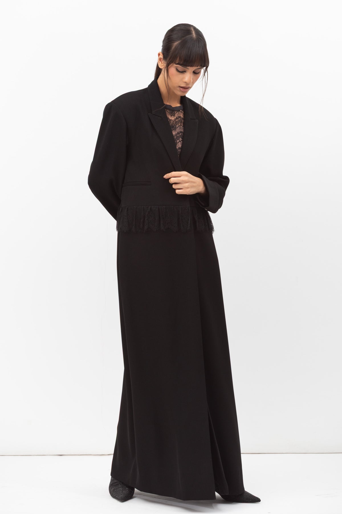 Tuxedo Abaya with Lace Belt in Black