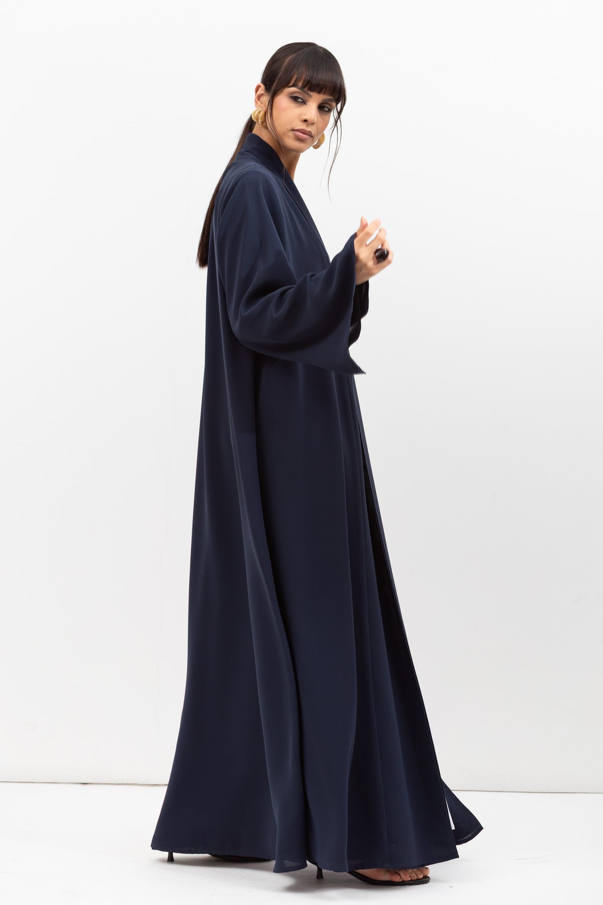 Fluid Shawl Lapel Abaya in Teal Blue