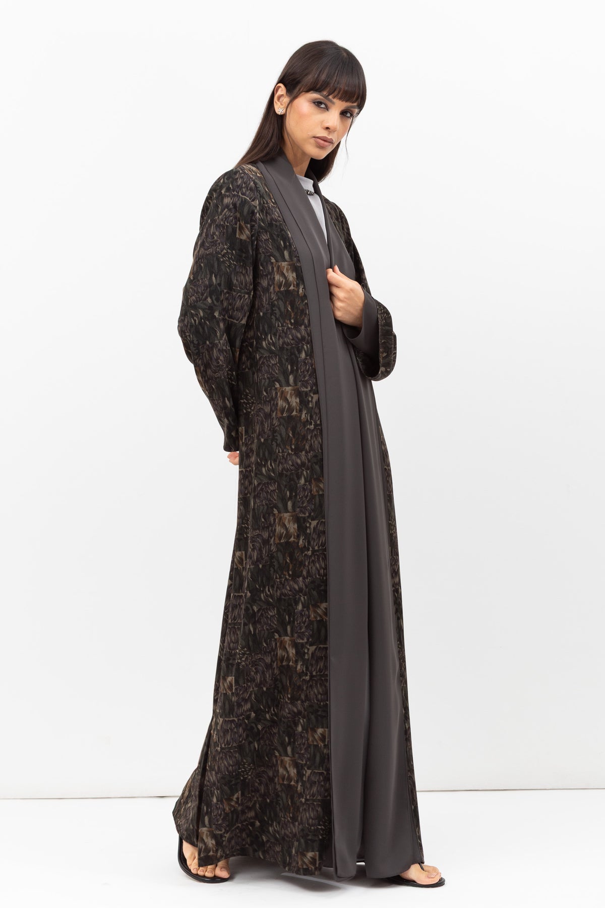 Fluid Shawl Lapel Abaya in Printed Dark Green RTW