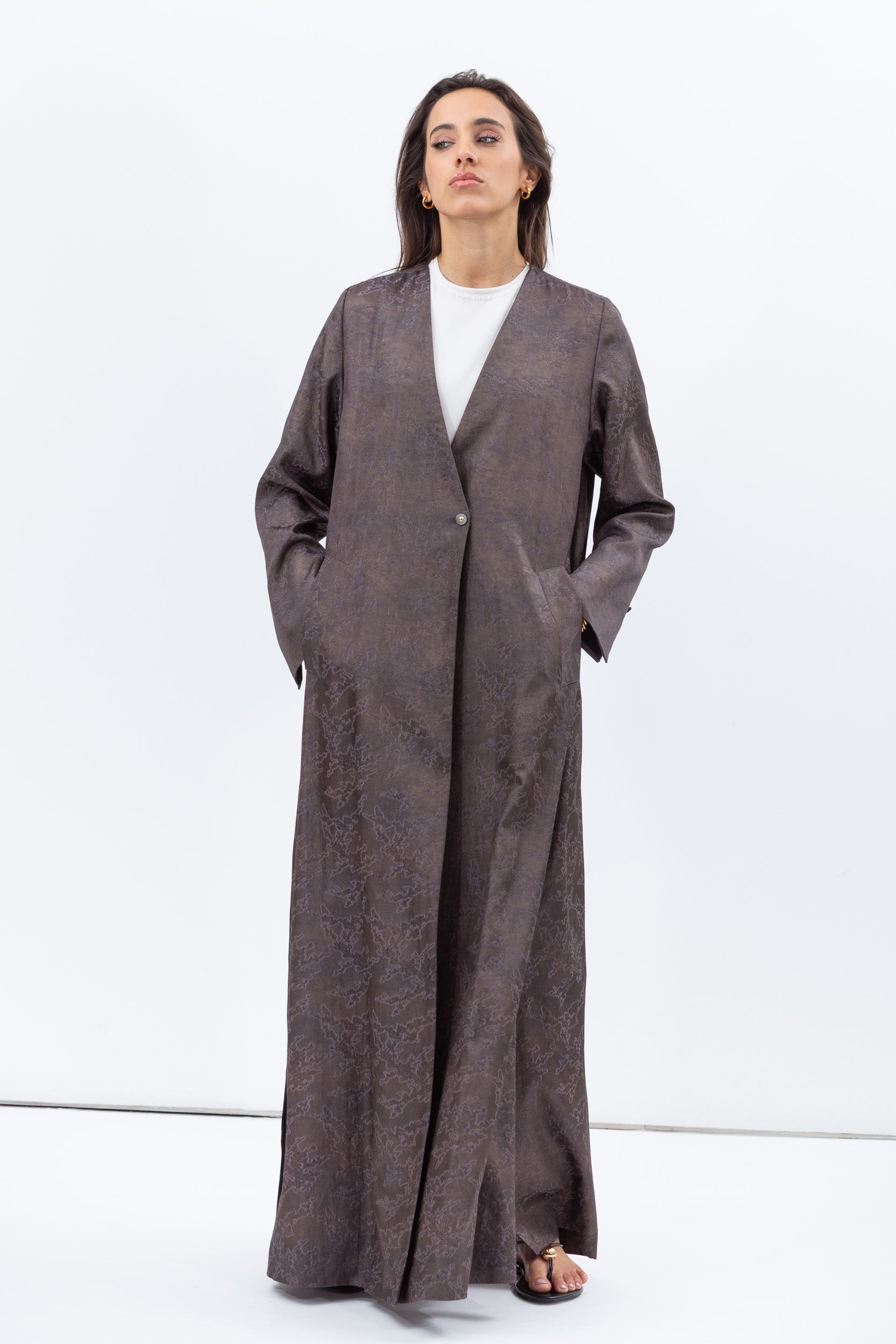 Textured Jacquard Abaya in Antique Grey RTW