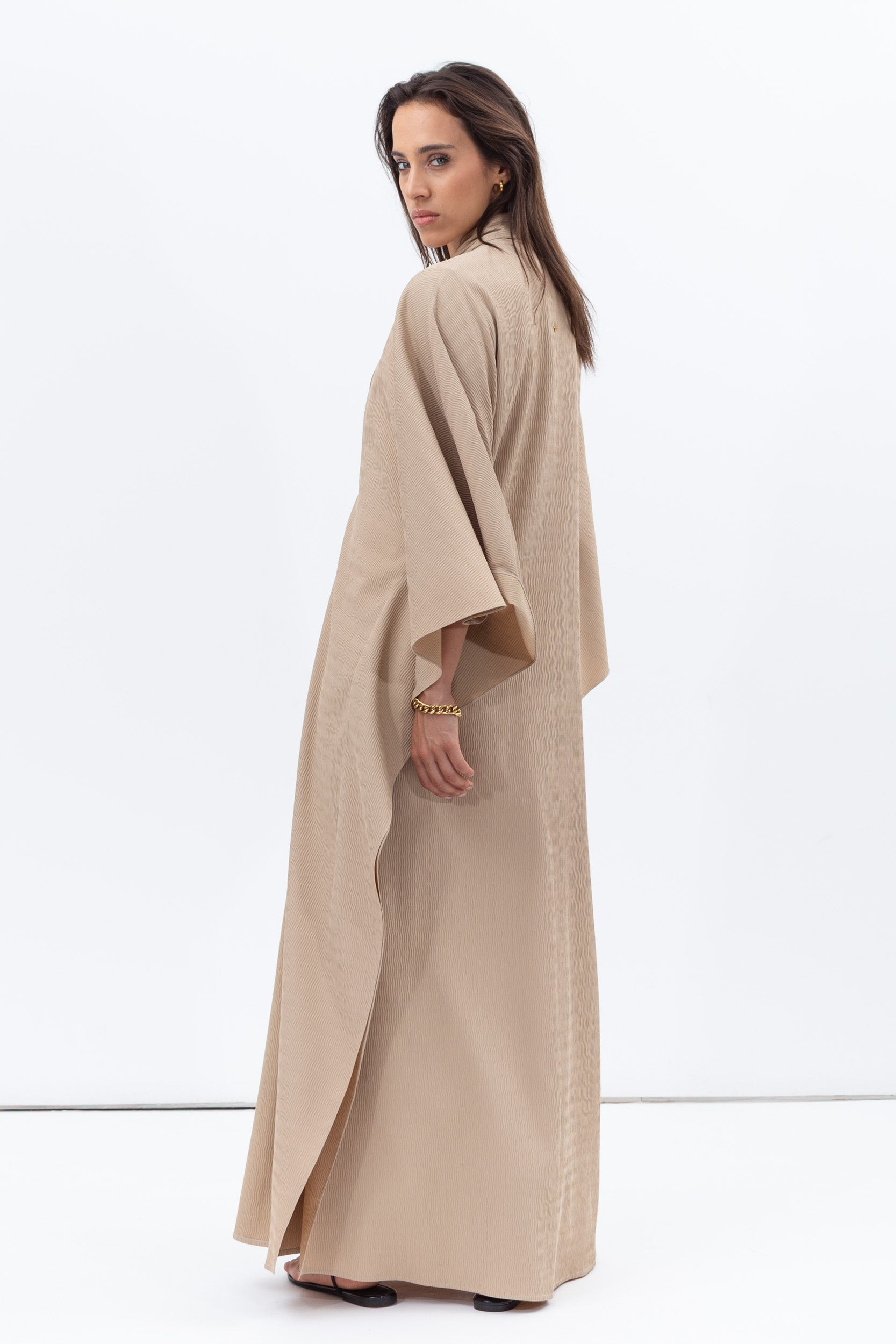 Flow Abaya in Textured Beige RTW
