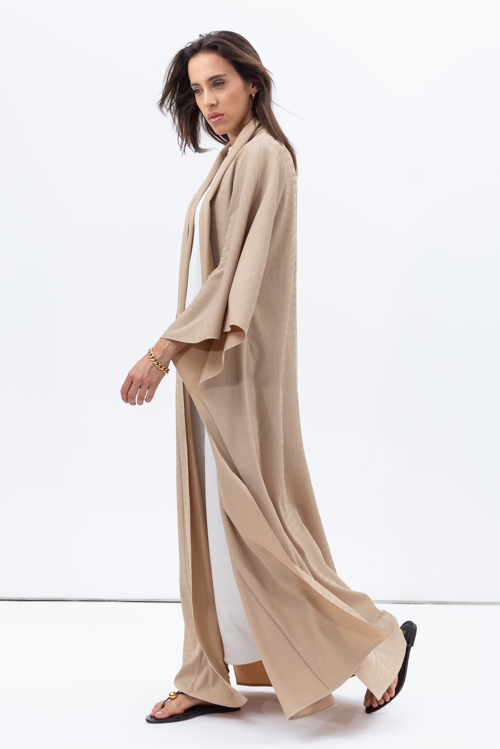 Flow Abaya in Textured Beige RTW