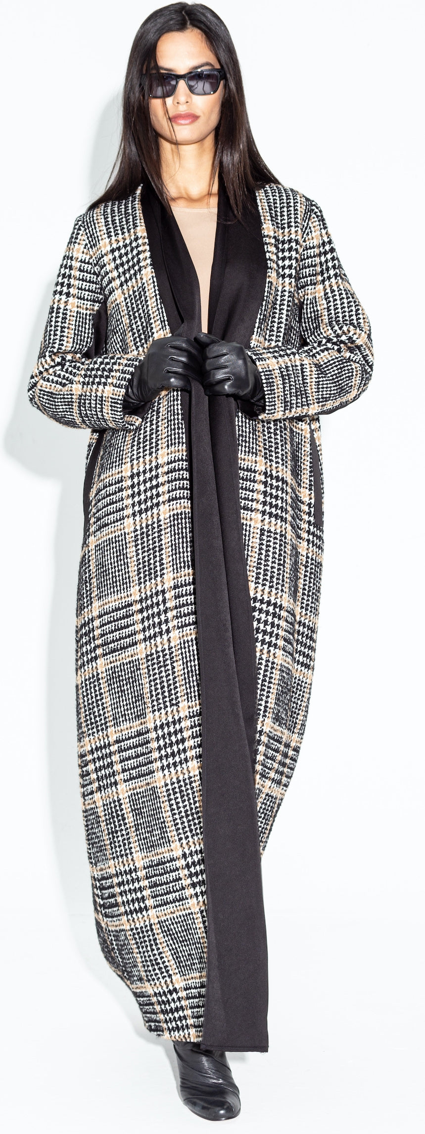 Classic Chequered Tweed abaya