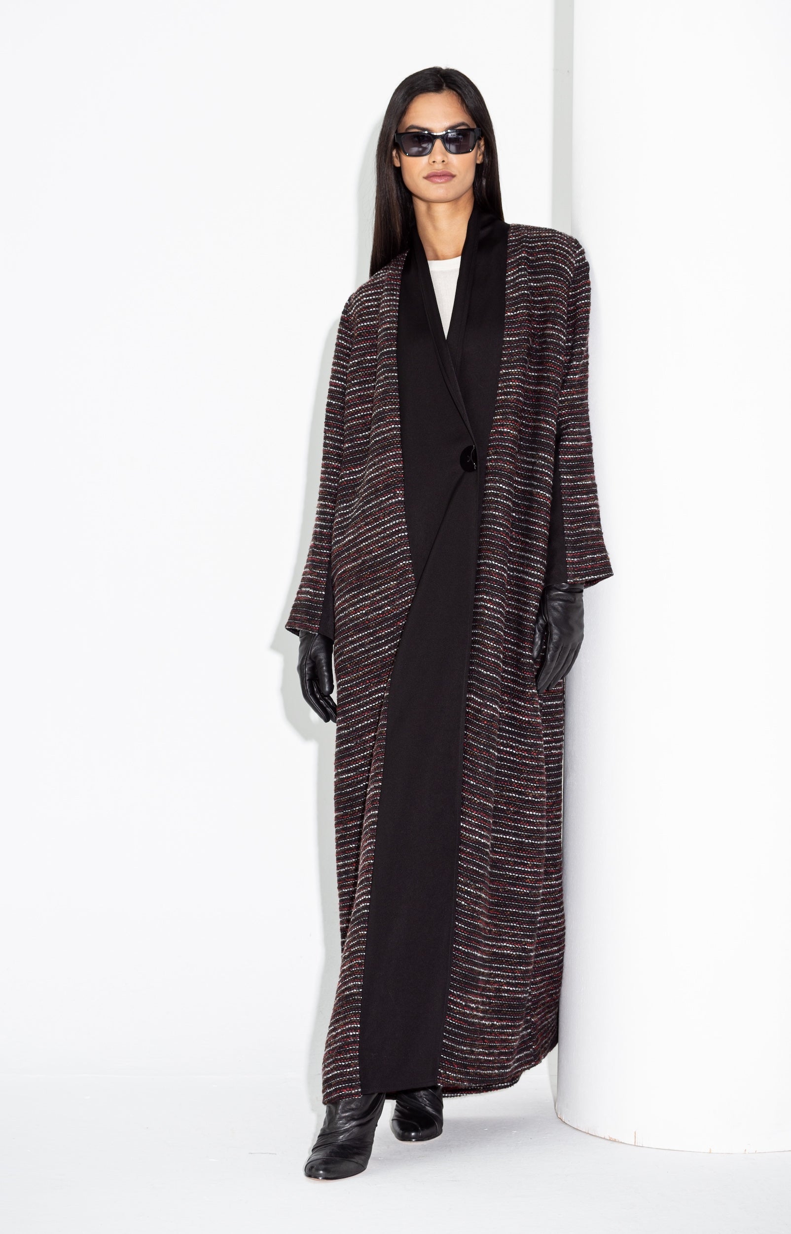 Maroon Tweed Abaya