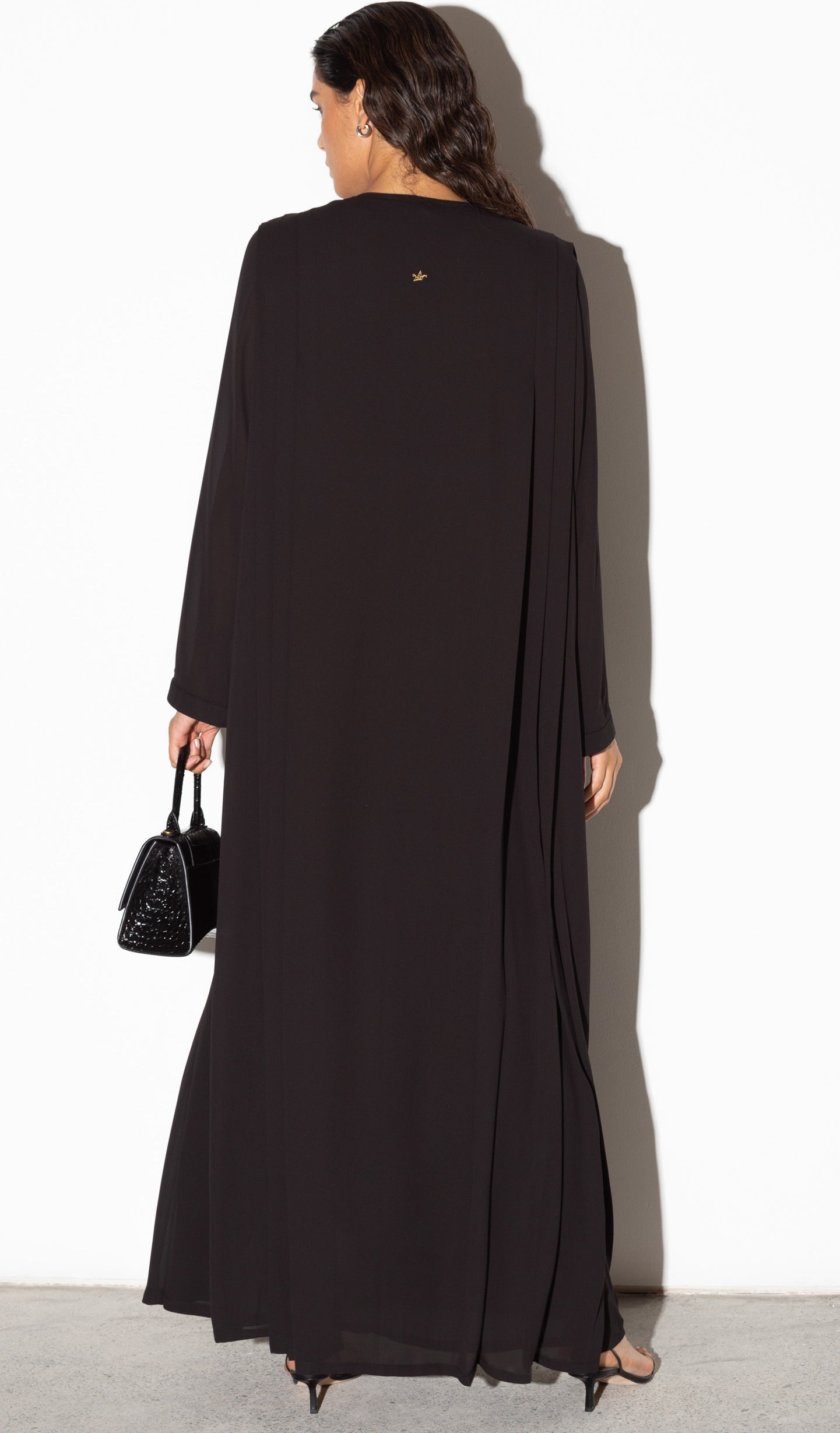 Pleated Summer Abaya in Black