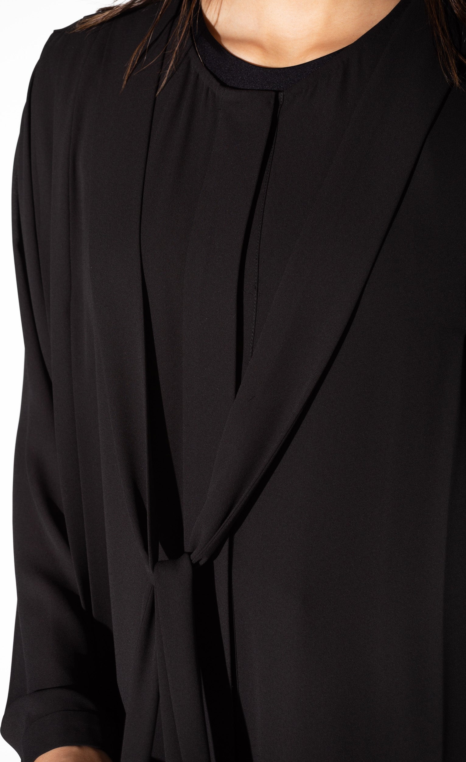 Pleated Summer Abaya in Black