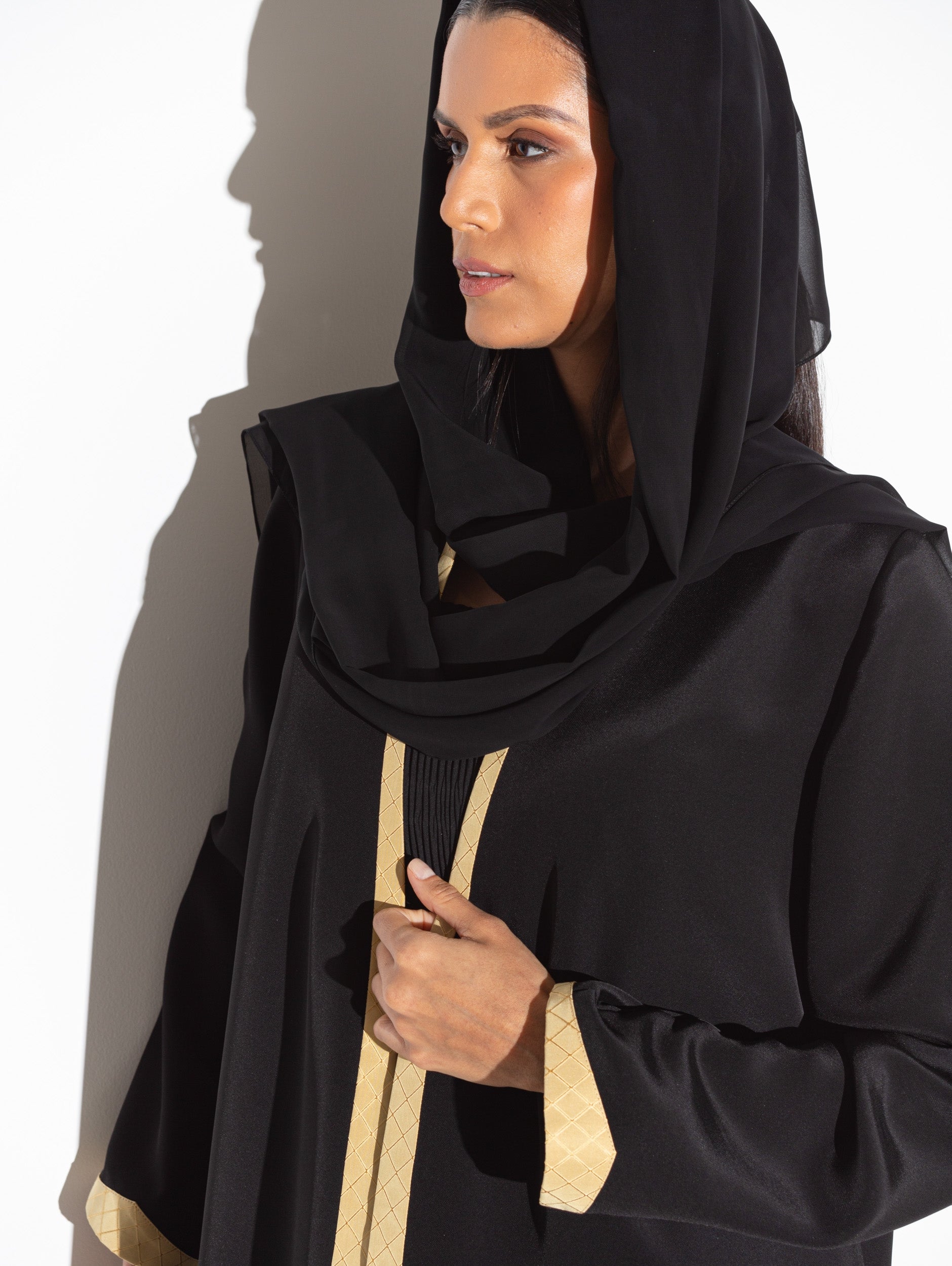 Luxury Gold Trim Abaya